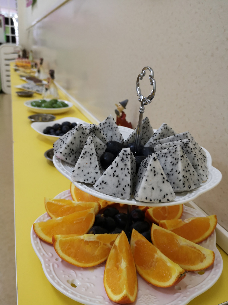 朵朵幼儿园开展幸福下午茶时光